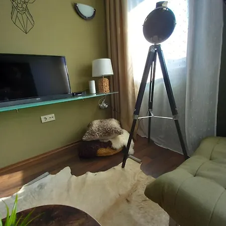 Location 아파트 *